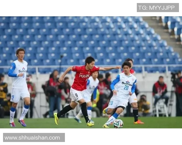 日职联赛精彩对决清水鼓动迎战广岛三箭争夺胜利荣耀